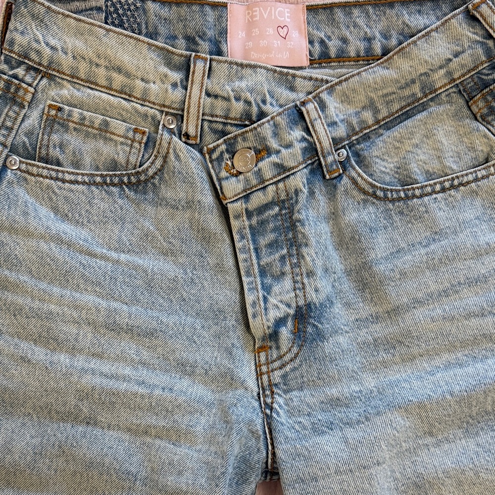 REVICE Light Blue Cross-over Jeans
